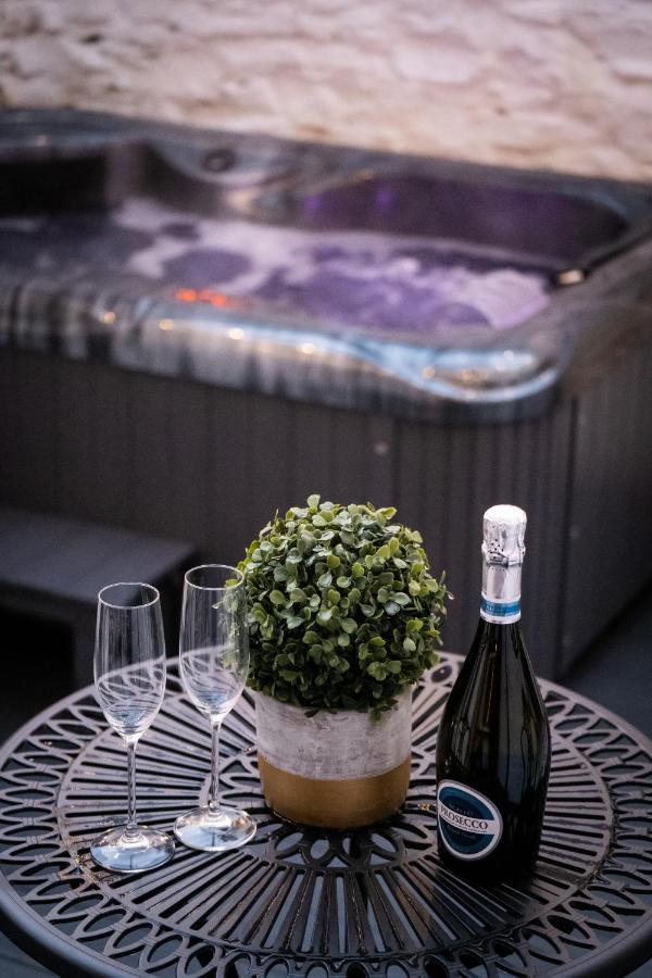 Mulberry Apartment วินเดอร์เมียร์ ภายนอก รูปภาพ